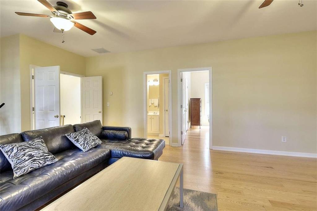 3355 Sandwedge Lane