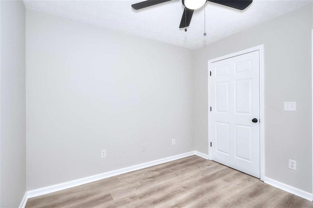 102 Pineview Drive