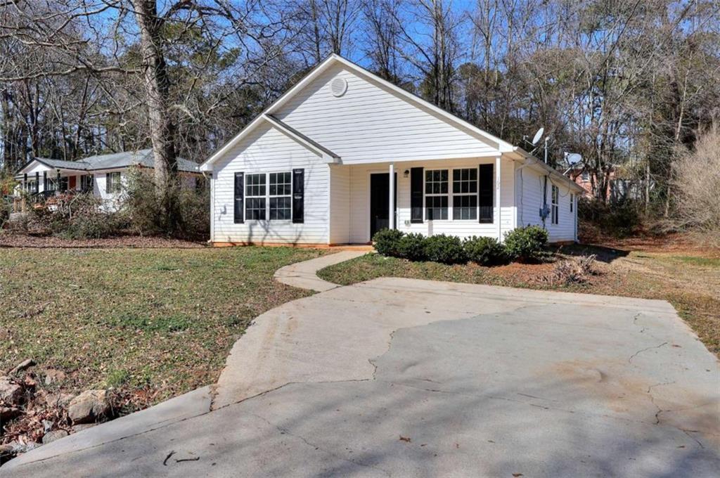 102 Pineview Drive