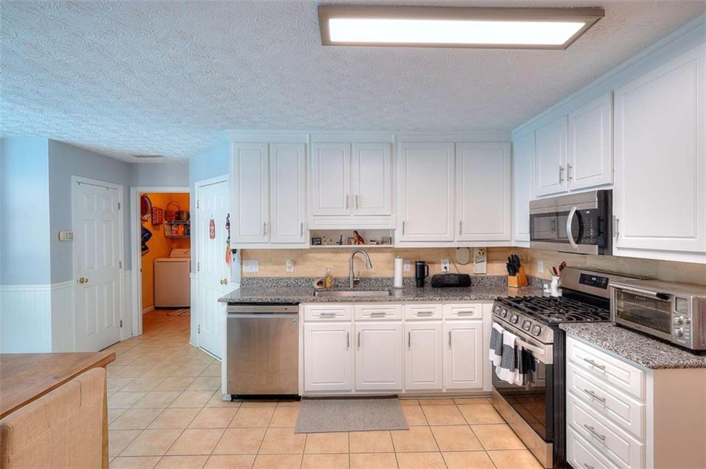 3132 Victoria Place Drive