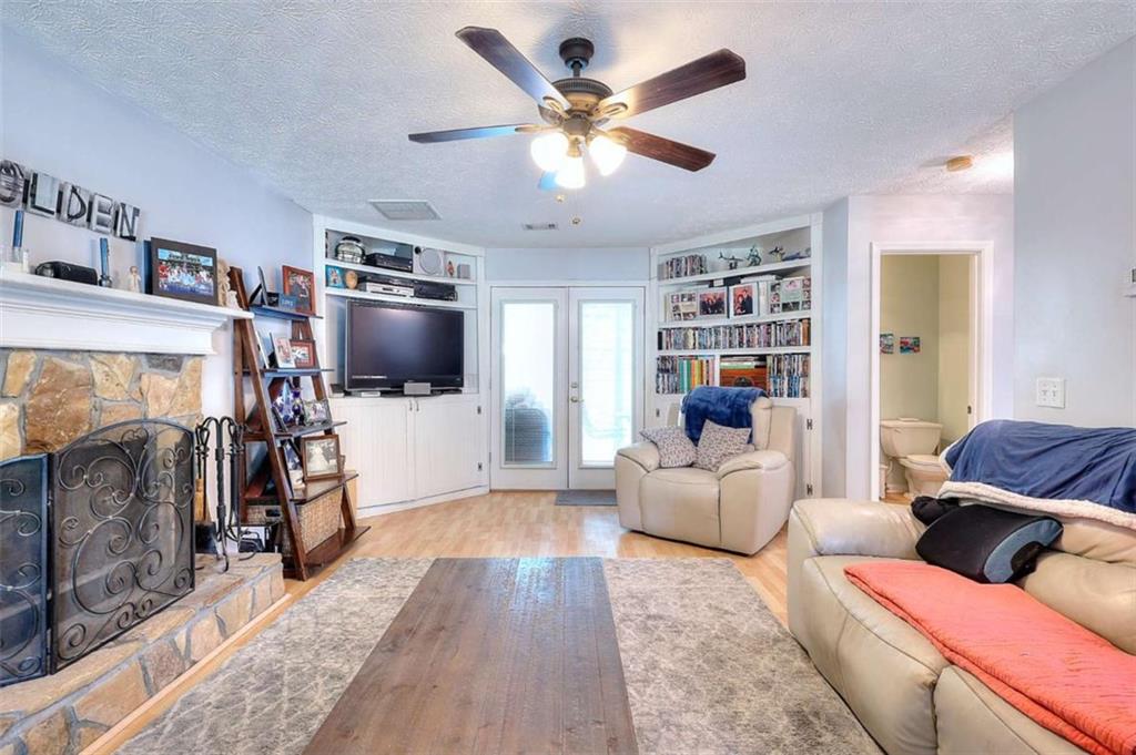 3132 Victoria Place Drive