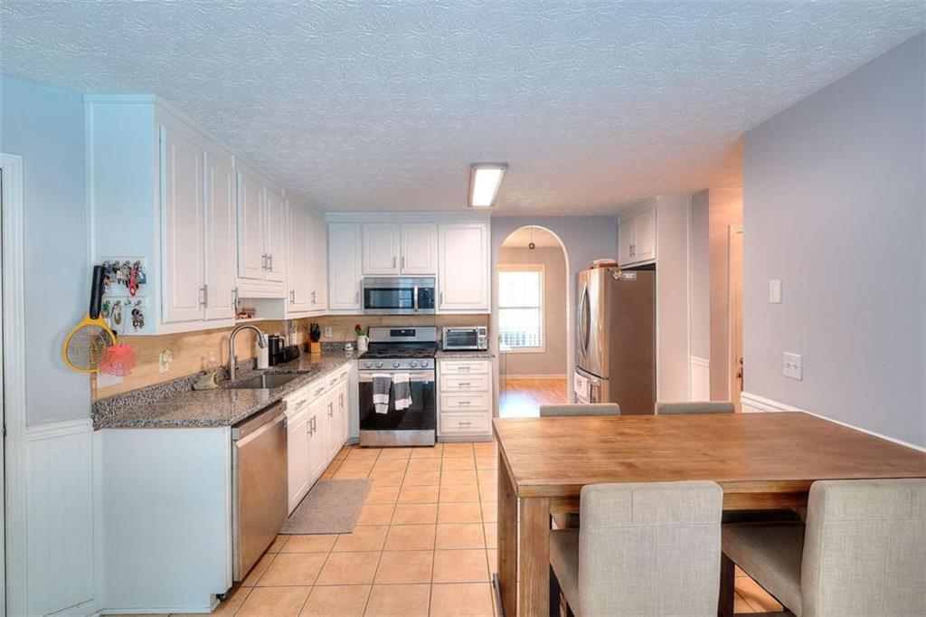 3132 Victoria Place Drive