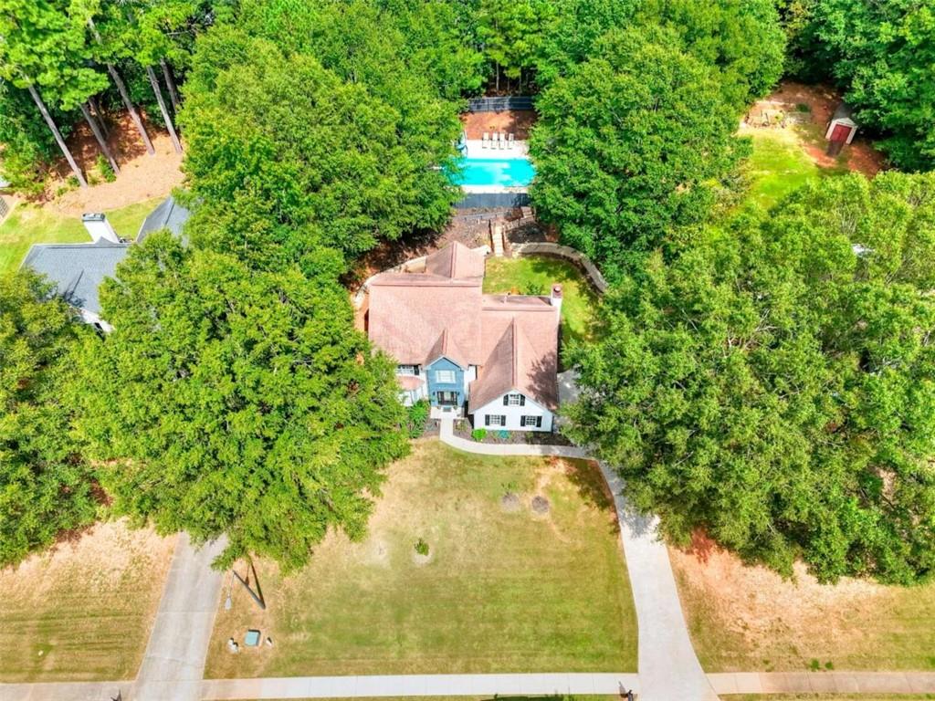 413 Spring Place