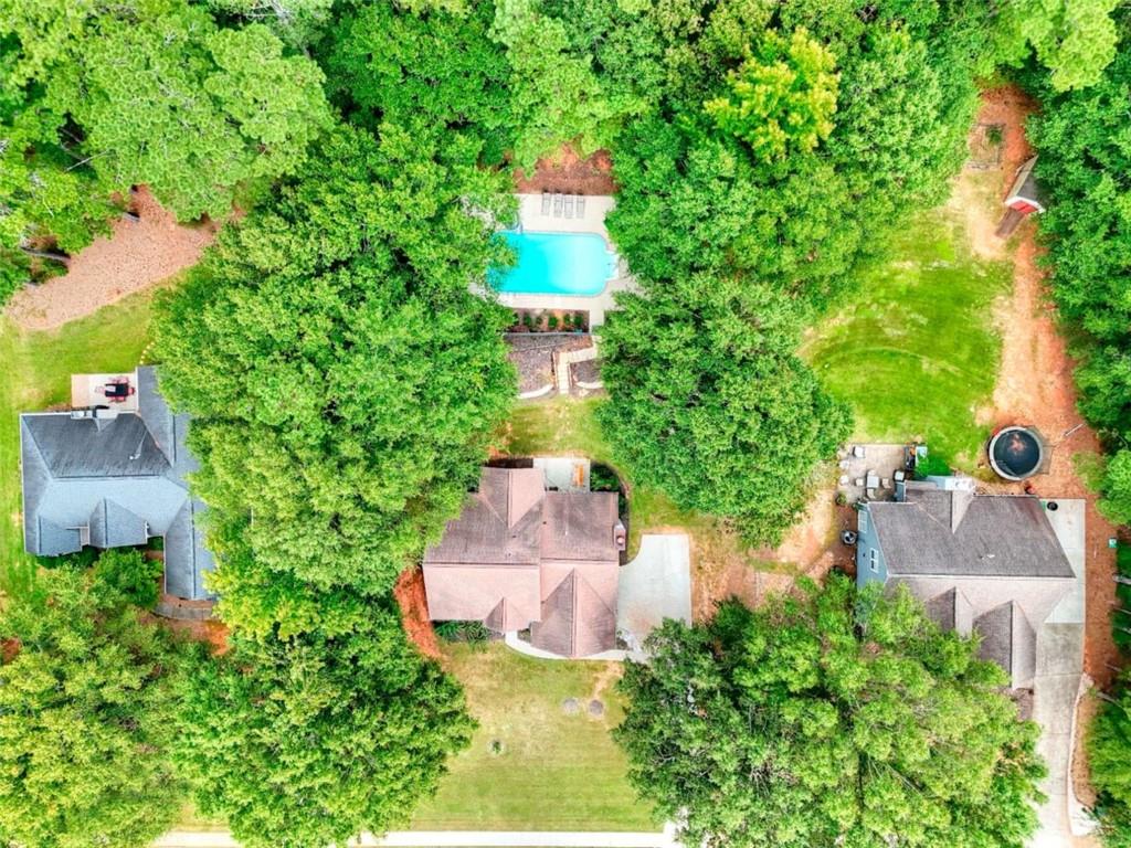 413 Spring Place