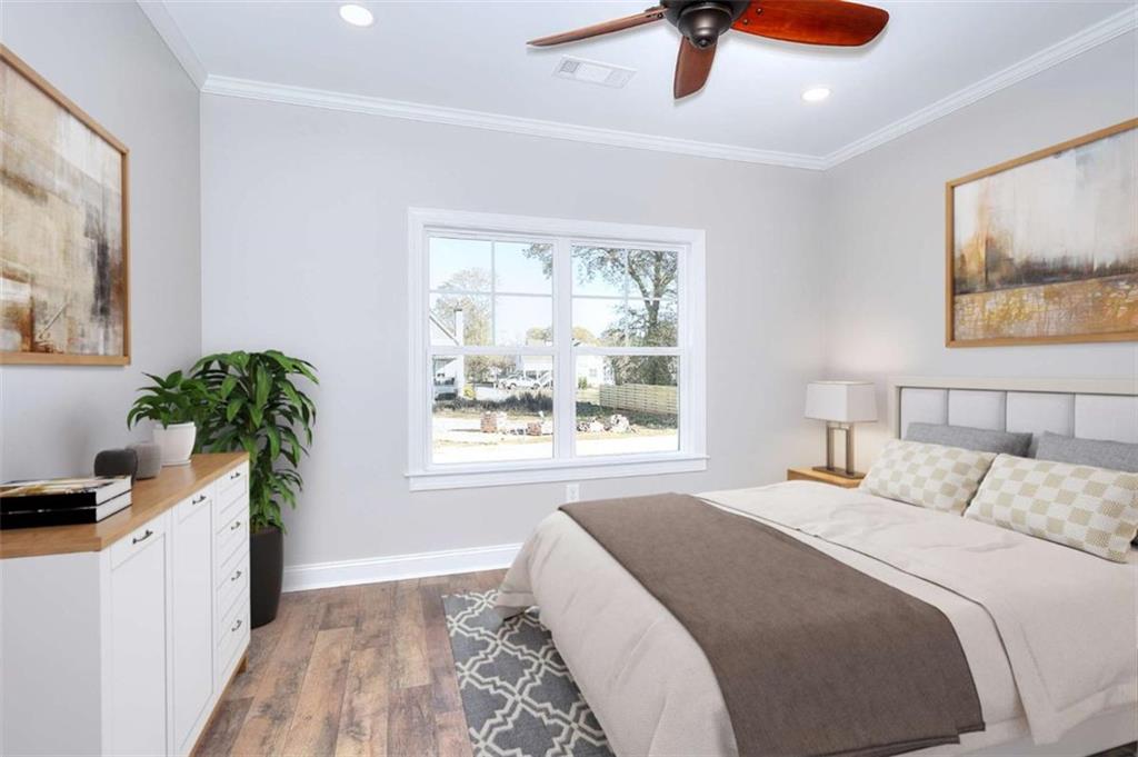 317 S Madison Avenue S