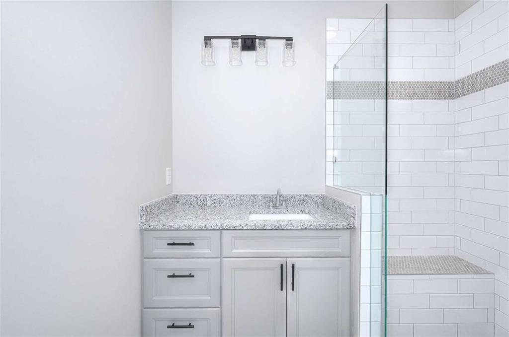 317 S Madison Avenue S