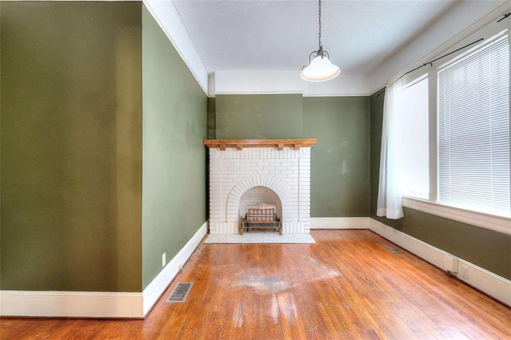 338 N Broad Street N