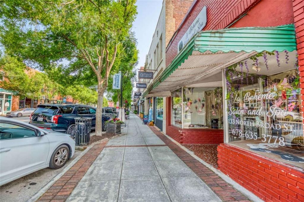 338 N Broad Street N