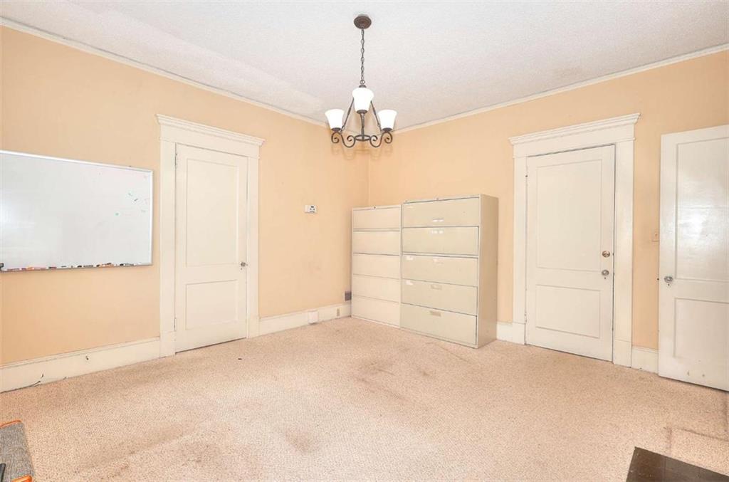 338 N Broad Street N