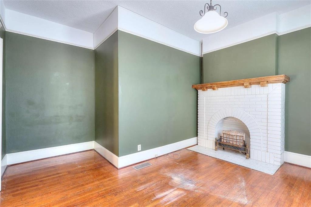 338 N Broad Street N