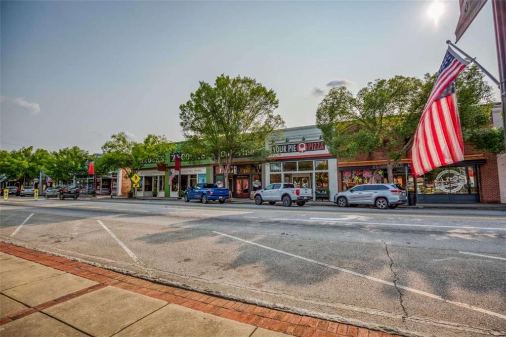 338 N Broad Street N