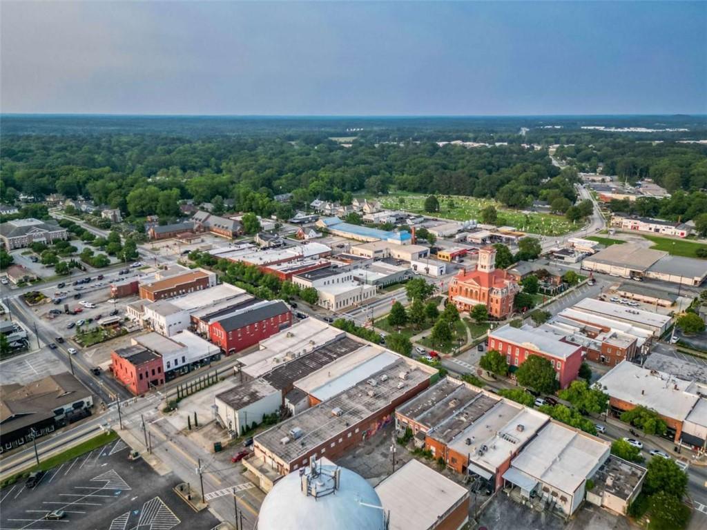 338 N Broad Street N