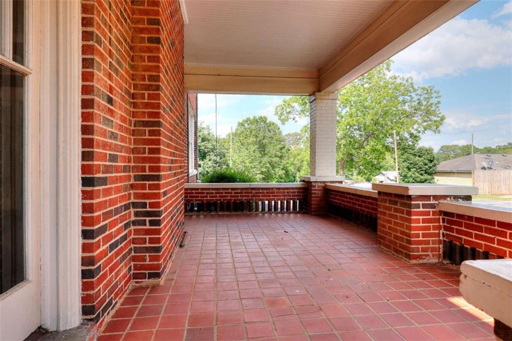 338 N Broad Street N