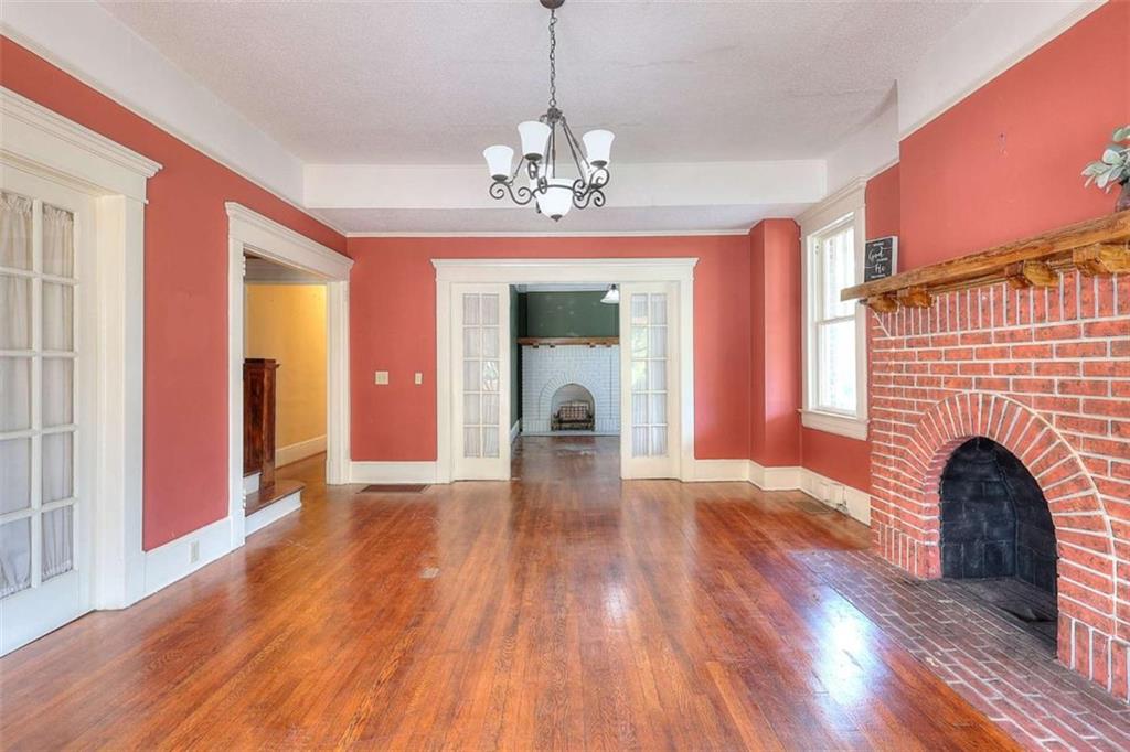 338 N Broad Street N