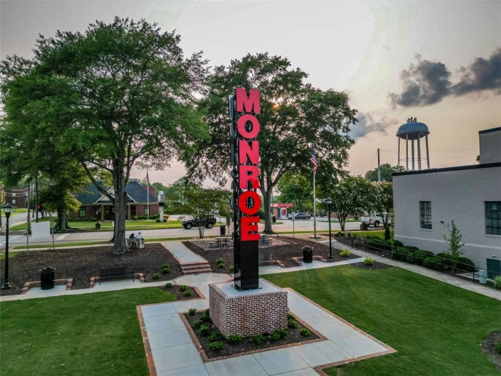 1079 Monticello Drive