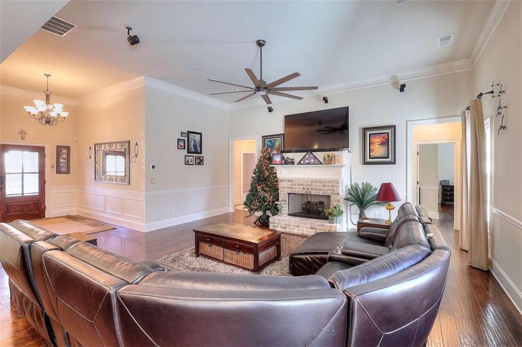 1079 Monticello Drive