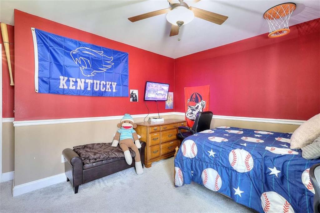 324 Heatherwood Drive