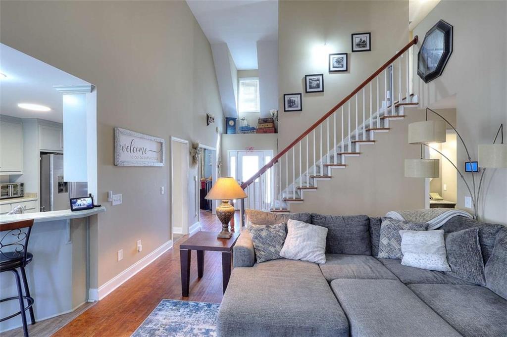 324 Heatherwood Drive