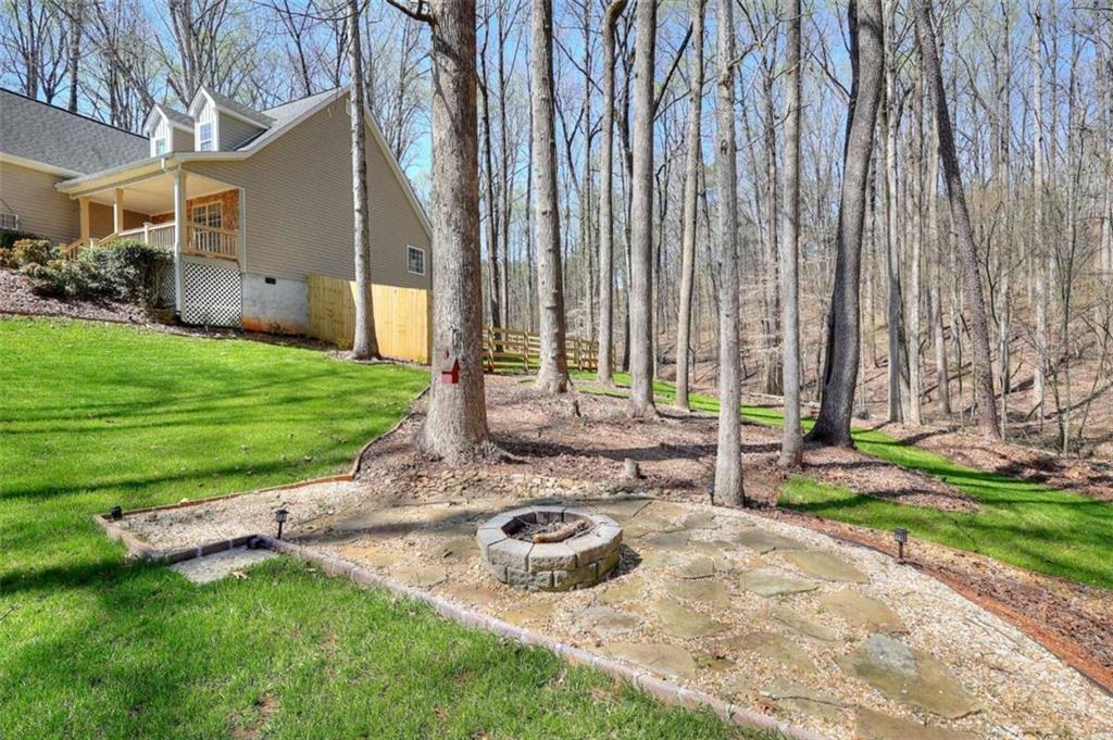 324 Heatherwood Drive