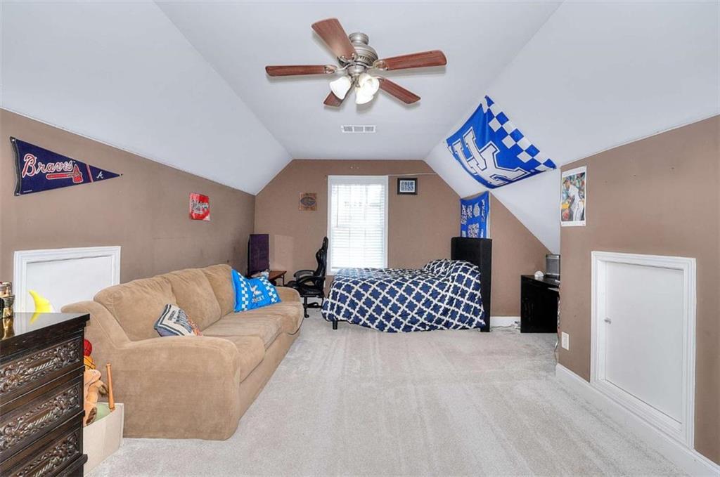 324 Heatherwood Drive