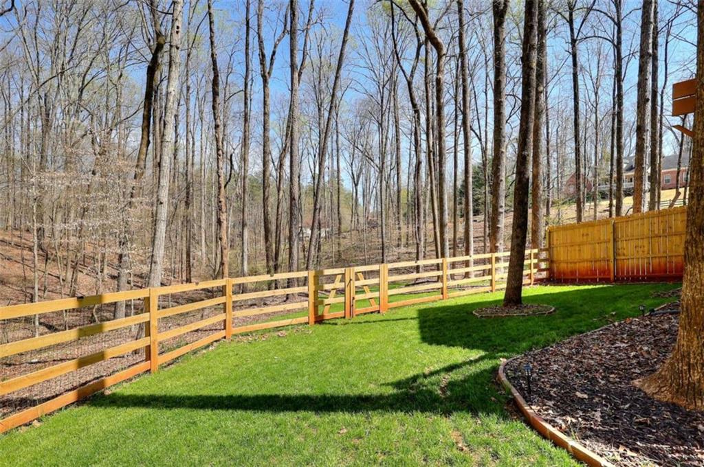 324 Heatherwood Drive