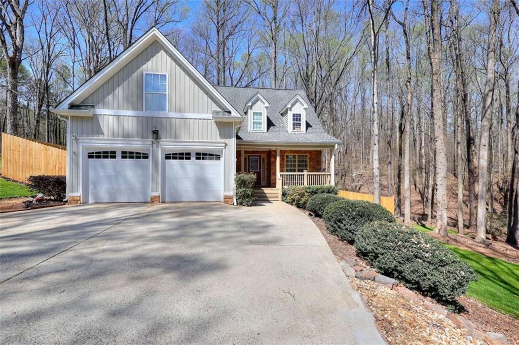 324 Heatherwood Drive