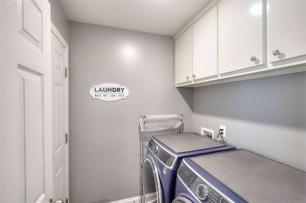 324 Heatherwood Drive