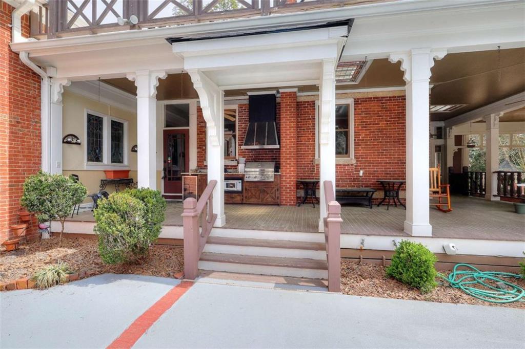 2204 Monticello Street