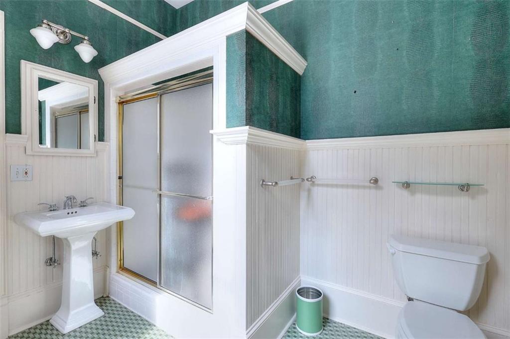 2204 Monticello Street