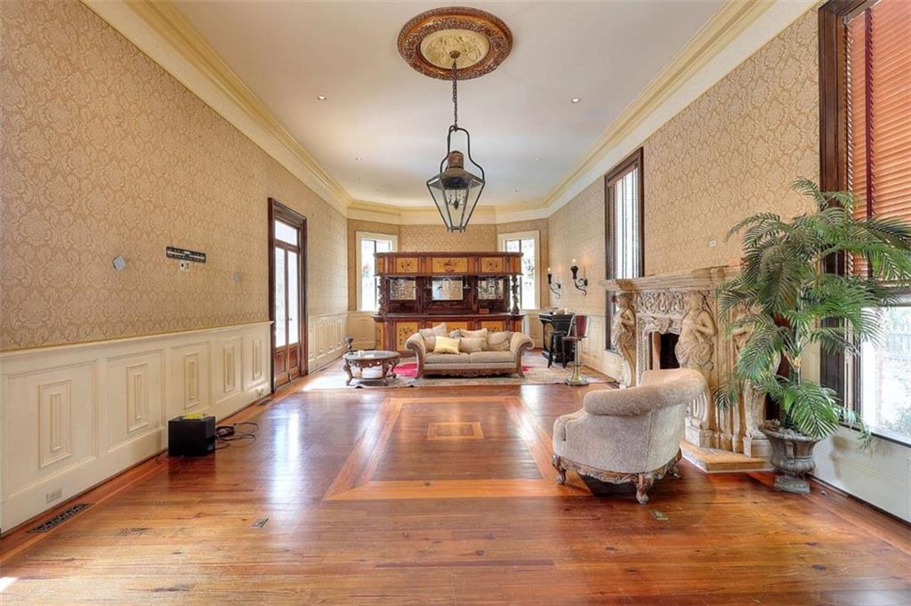 2204 Monticello Street