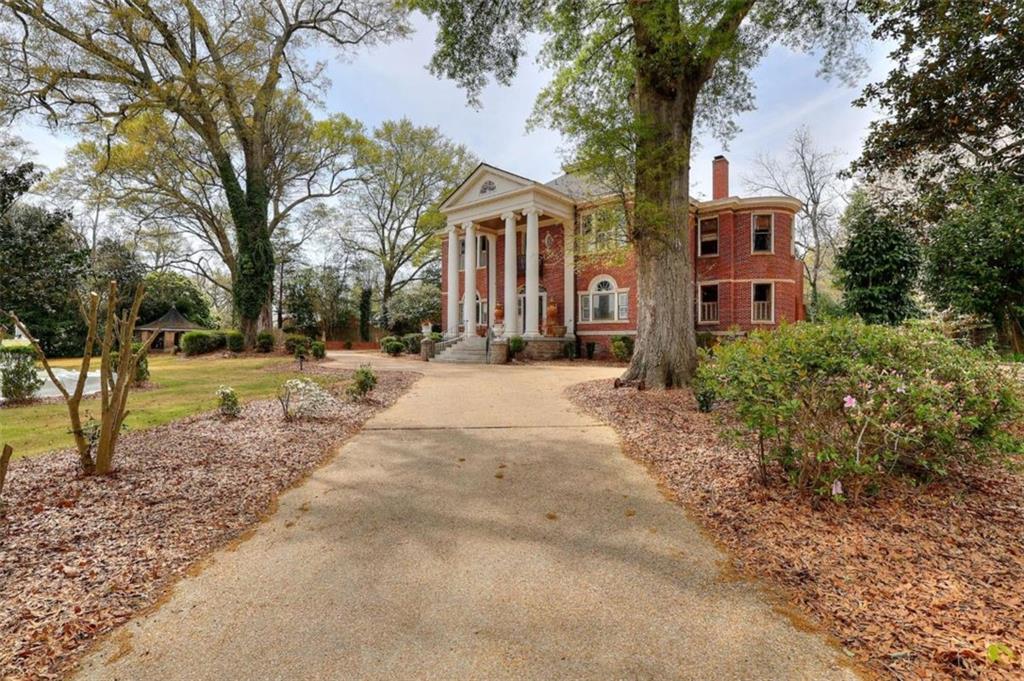 2204 Monticello Street