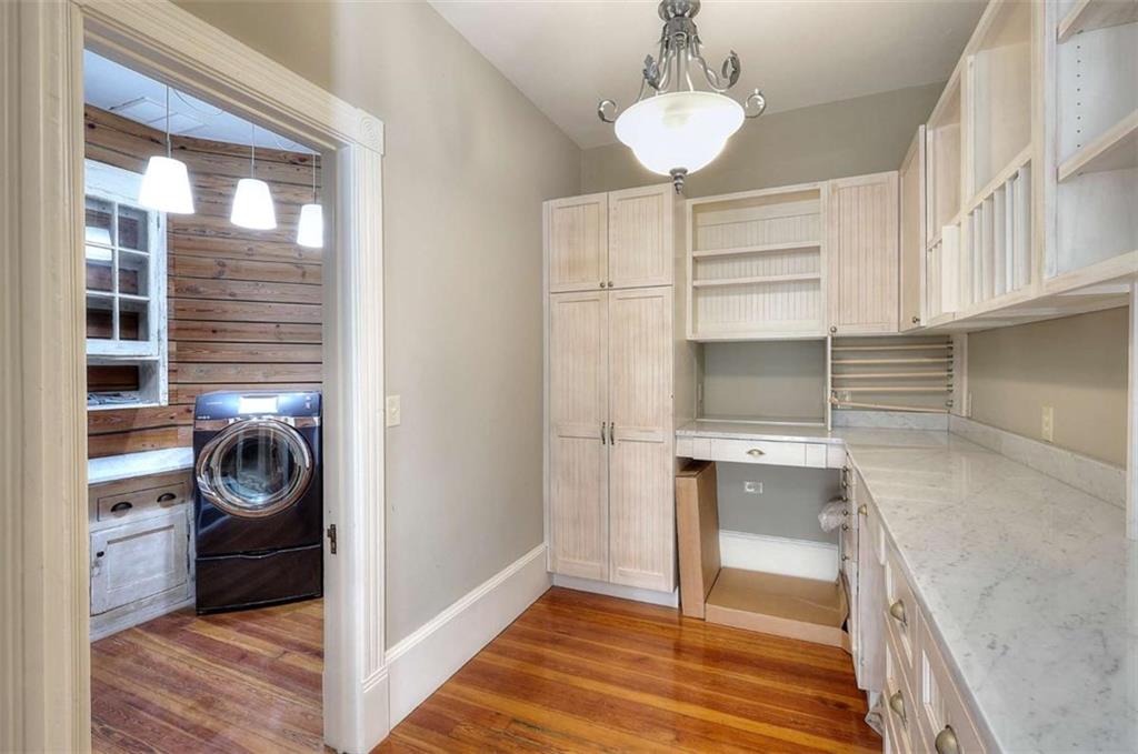 2204 Monticello Street