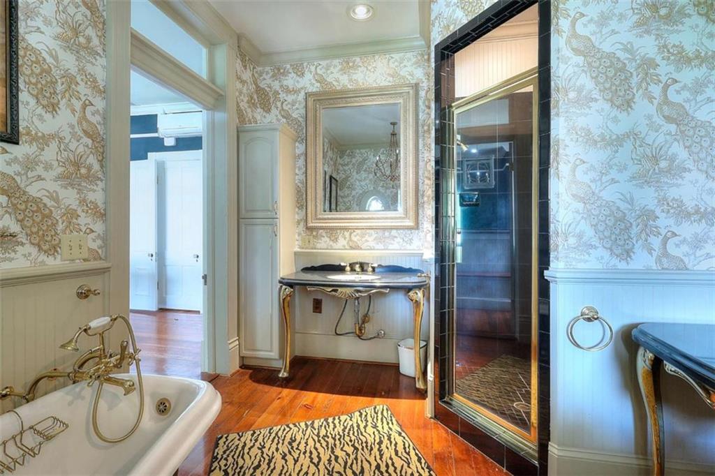 2204 Monticello Street