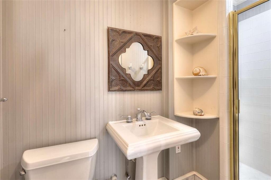 2204 Monticello Street