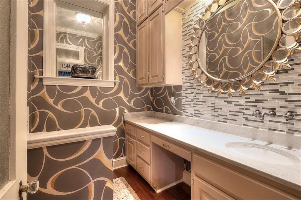 2204 Monticello Street