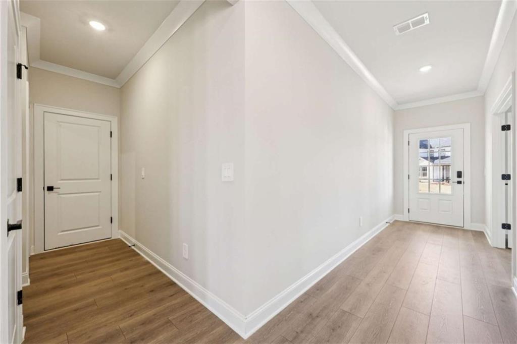 1292 Orwell Lane