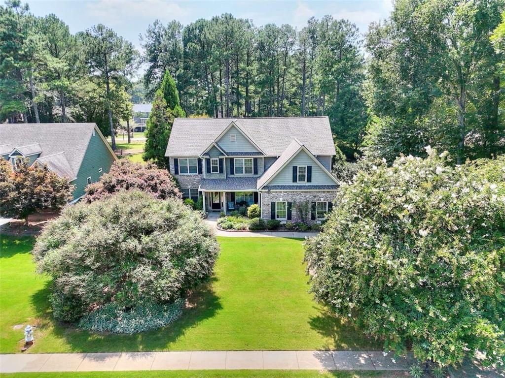 1718 Lakeland Lane