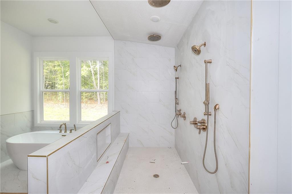 299 Claiborne Way