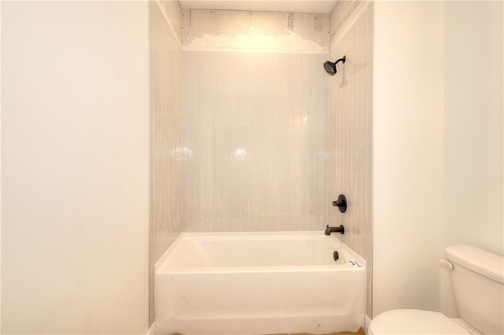 299 Claiborne Way
