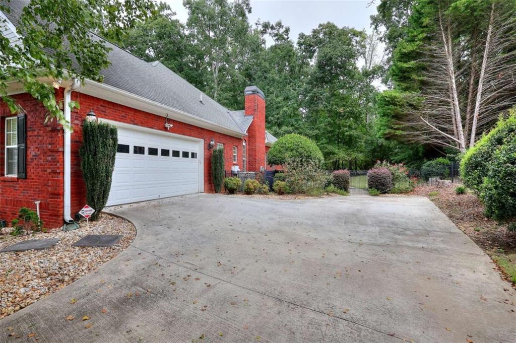 1821 Wesleyan Lane