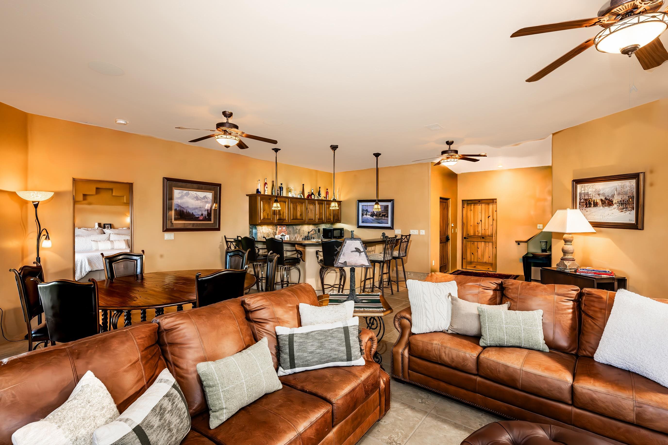 118 Vail Loop