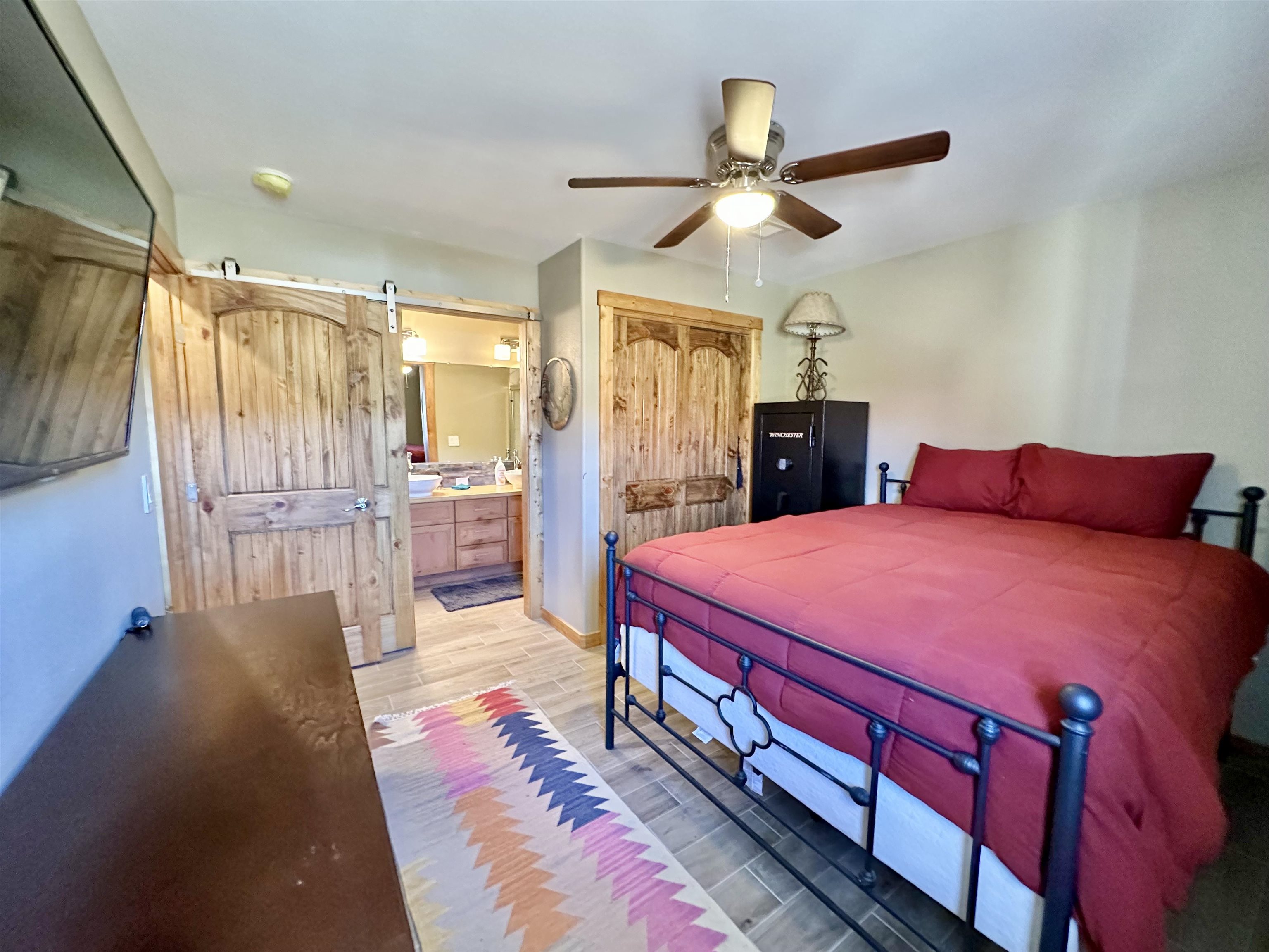 3465 Mountain View Blvd Unit: 10C