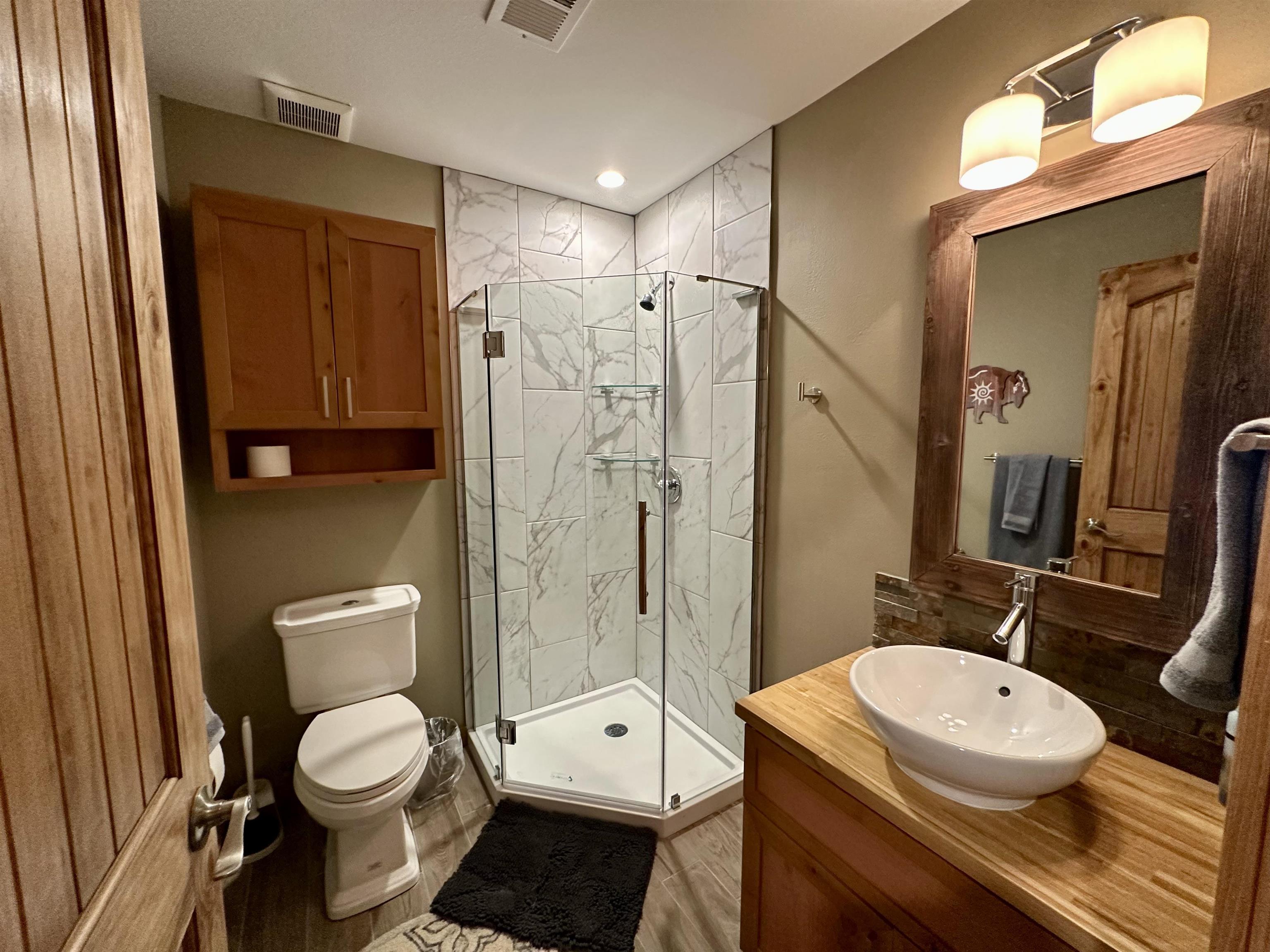 3465 Mountain View Blvd Unit: 10C