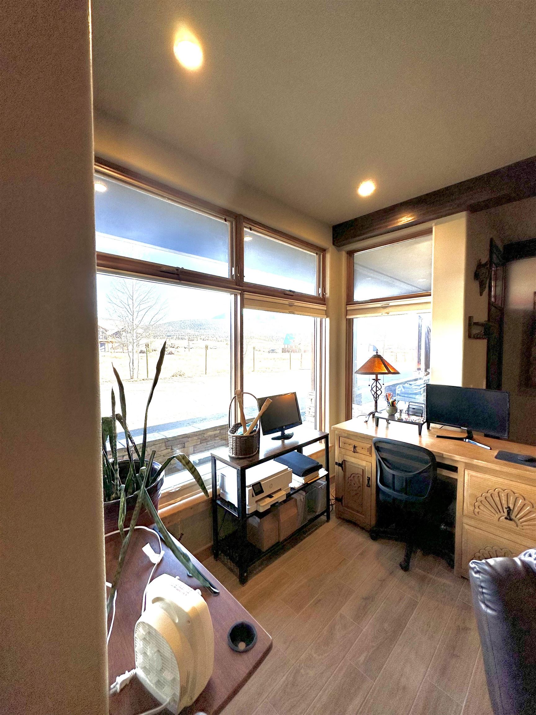 3465 Mountain View Blvd Unit: 10C