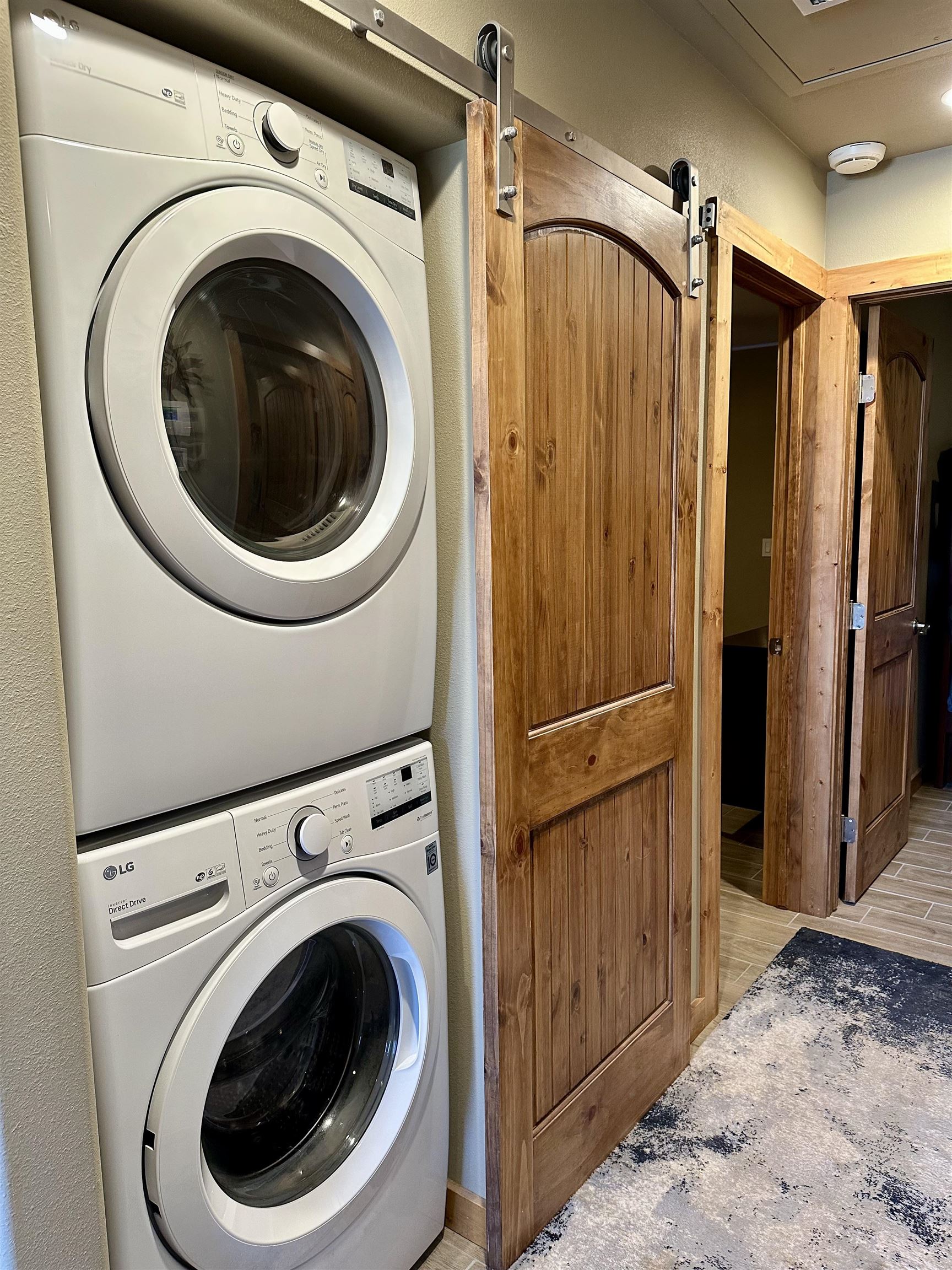 3465 Mountain View Blvd Unit: 10C