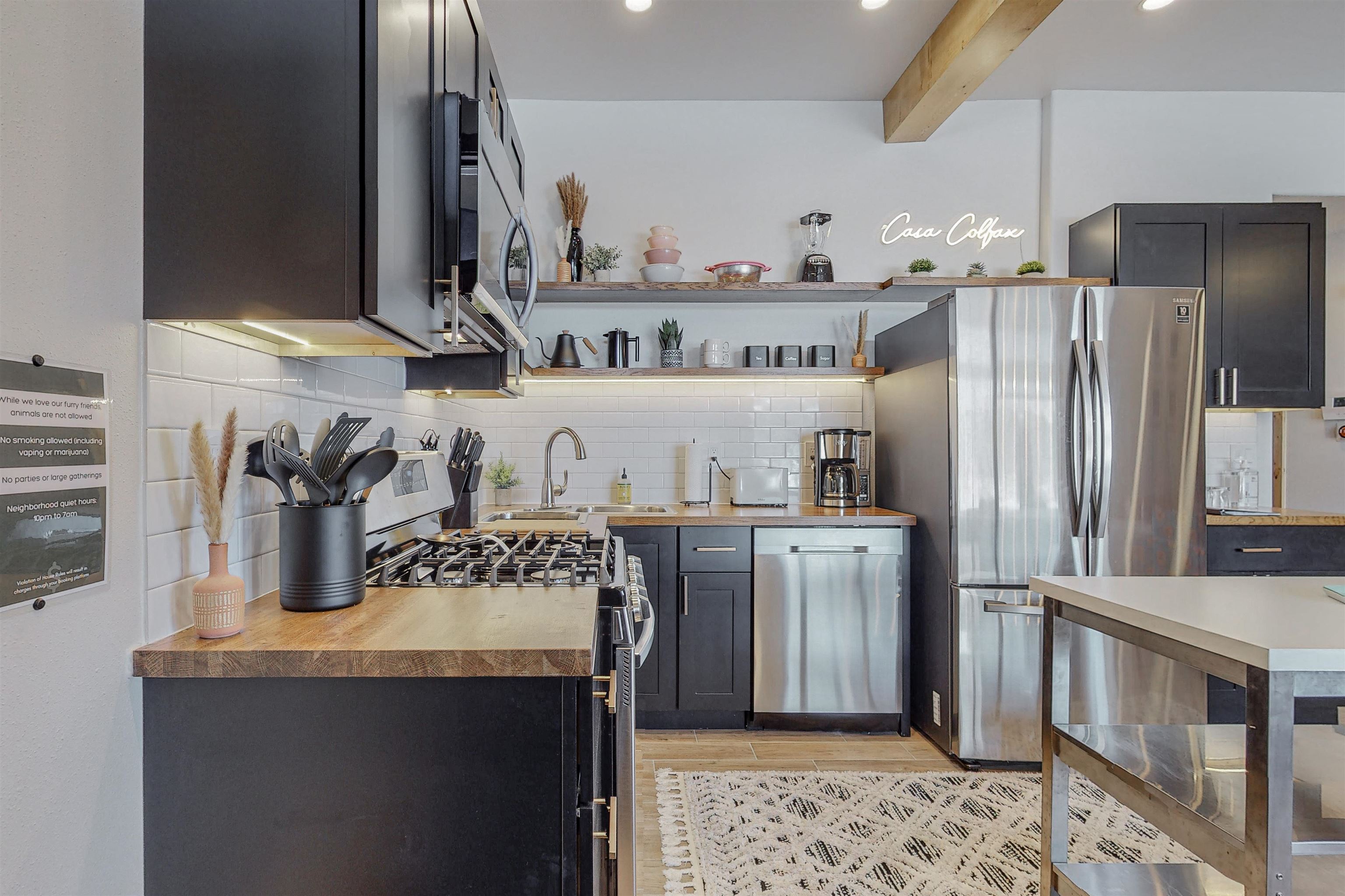 3465 Mountain View Blvd Unit: 6B