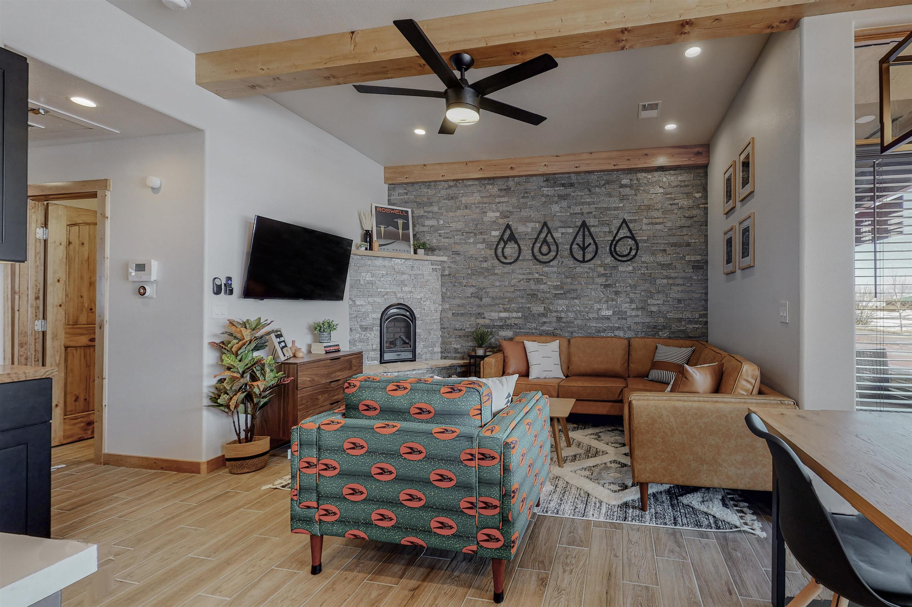 3465 Mountain View Blvd Unit: 6B