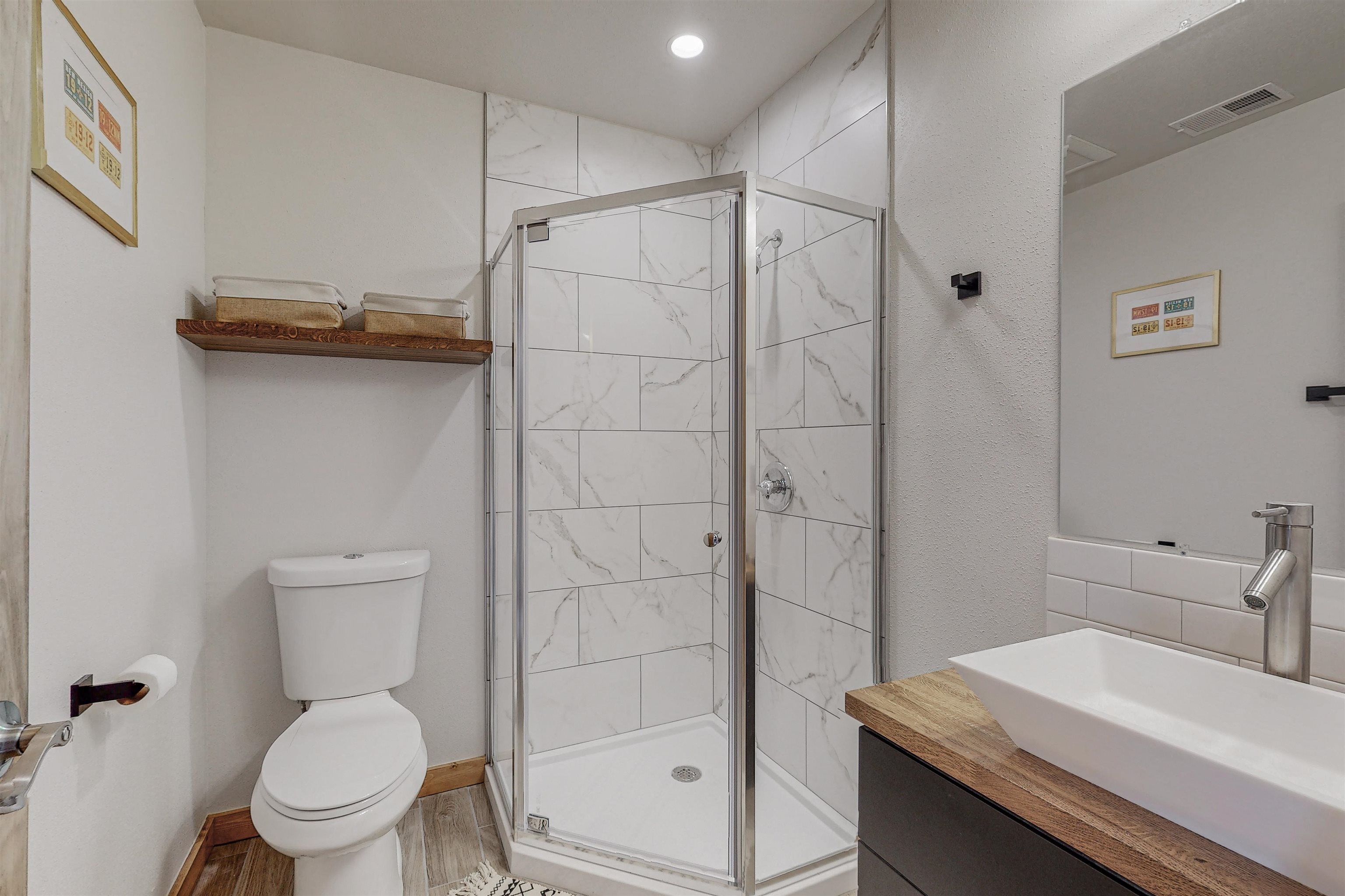3465 Mountain View Blvd Unit: 6B