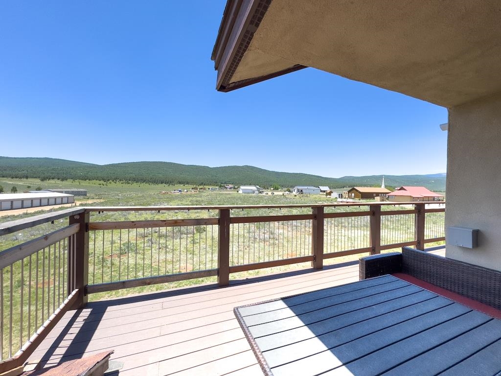 3465 Mountain View Blvd 13B