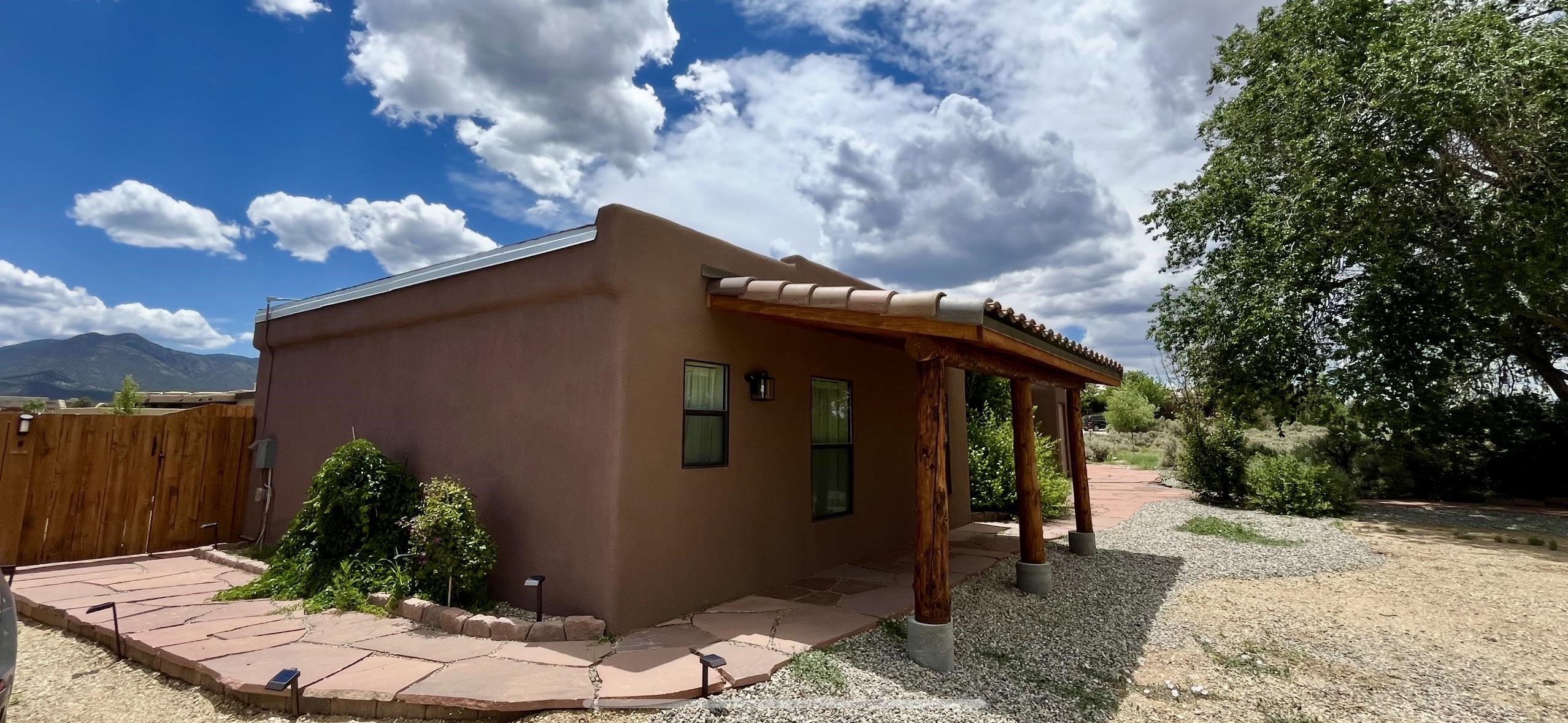 55 Vista Linda Rd